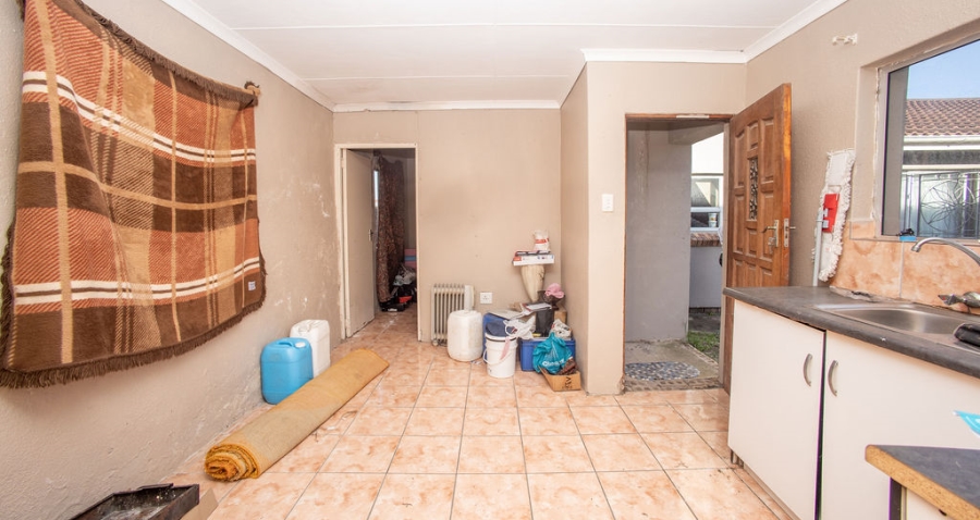 4 Bedroom Property for Sale in Sunnyridge Eastern Cape